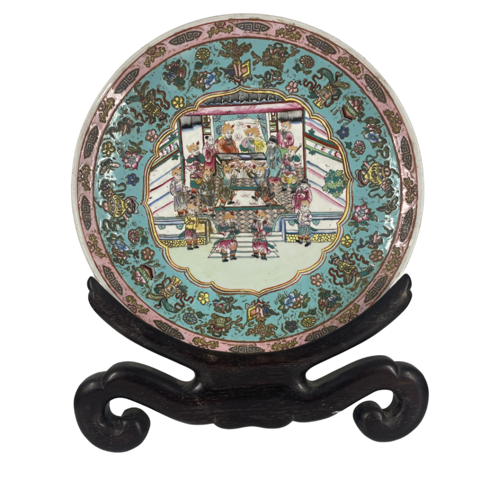 Porcelain plate with intricate work